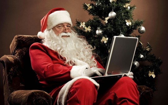 Santa Claus con Ordenador